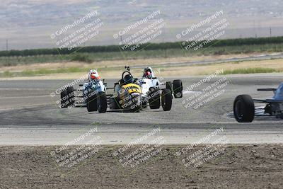 media/Jun-01-2024-CalClub SCCA (Sat) [[0aa0dc4a91]]/Group 4/Race/